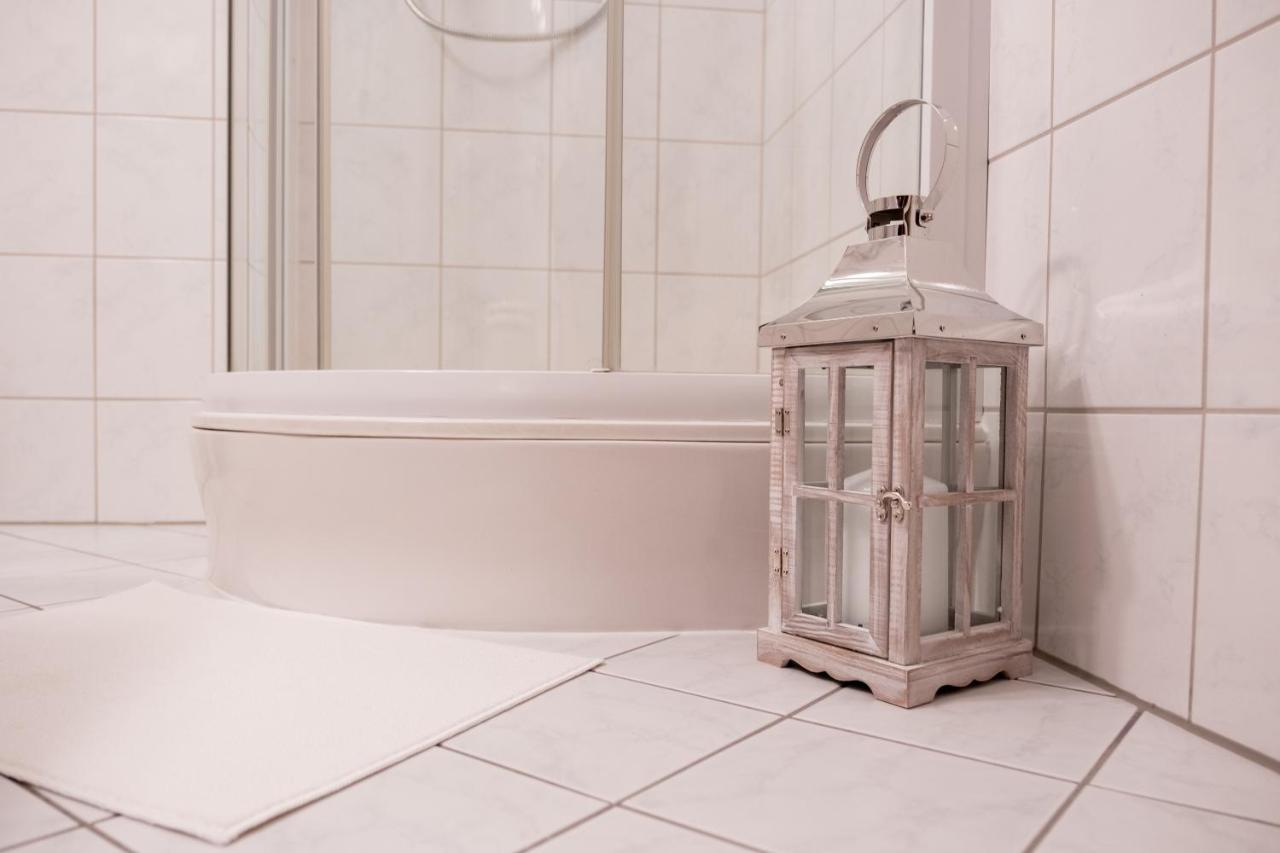 Black Forest Schwarzwaldblick Indoorpool Wifi Natur Komfort โฮเคนชวันด์ ภายนอก รูปภาพ